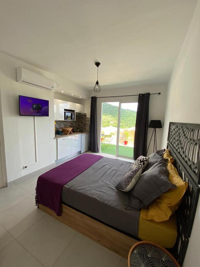 Eleven Studio Moderne Et Chic Au Diamant Martinique Apartman Le Diamant Kültér fotó